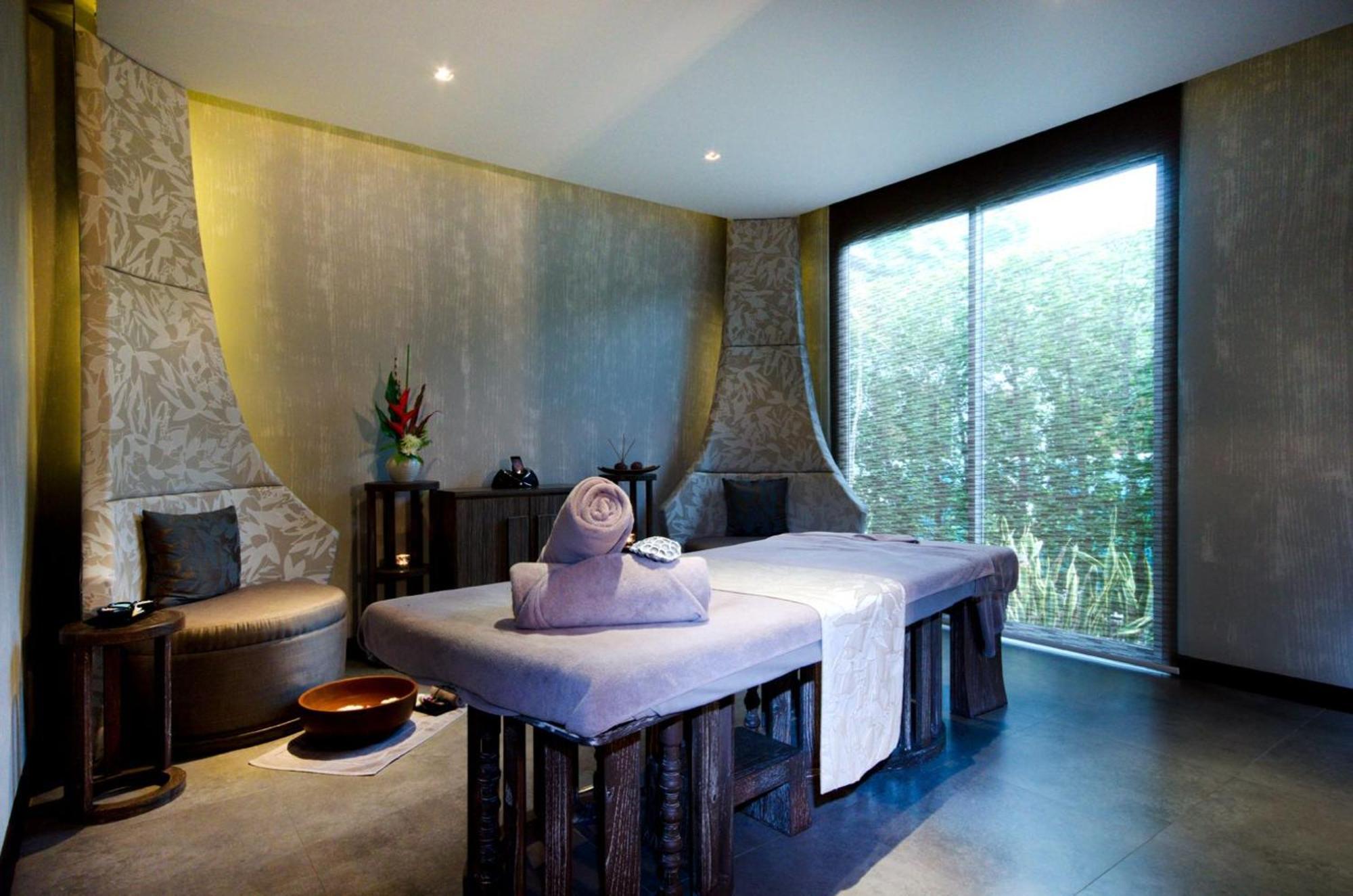 Club Wyndham Sea Pearl Phuket Hotel Patong ภายนอก รูปภาพ