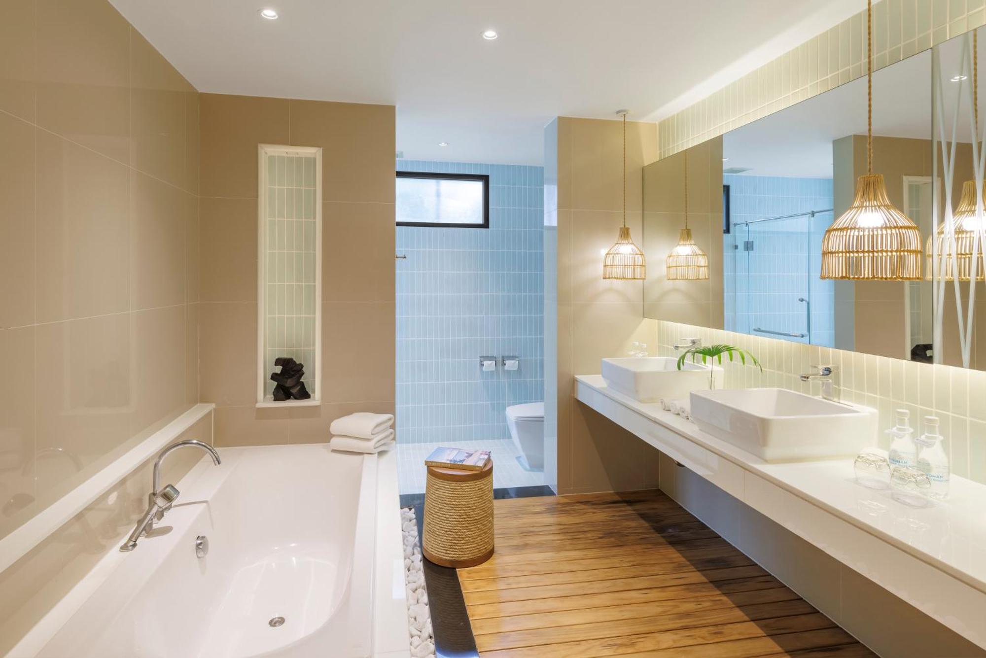 Club Wyndham Sea Pearl Phuket Hotel Patong ภายนอก รูปภาพ
