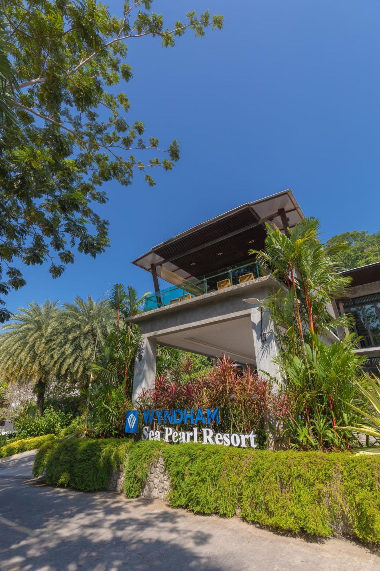 Club Wyndham Sea Pearl Phuket Hotel Patong ภายนอก รูปภาพ